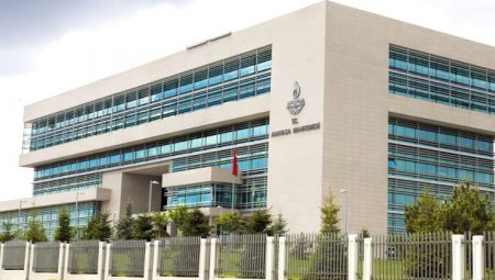 3 siyasi parti hakkında Anayasa Mahkemesi’nden karar