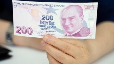 AYM, toplu sözleşme ikramiyesindeki şartı iptal etti