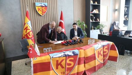 Başkan Büyükkılıç: ‘Kayserispor bizim bir değerimiz, bir markamız’