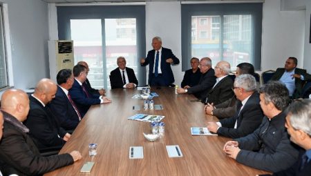 Başkan Selvitopu şoför esnafını ziyaret etti