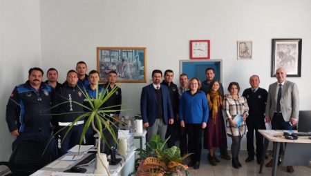 Datça’da toplu sözleşme sevinci