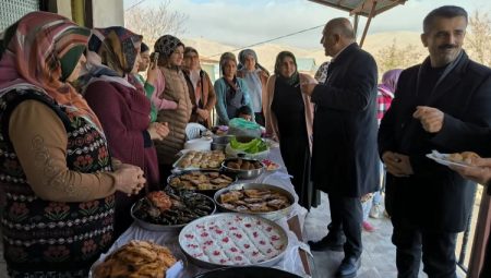 Doğanşehir’de kadınlardan Filistin’e destek için kermes