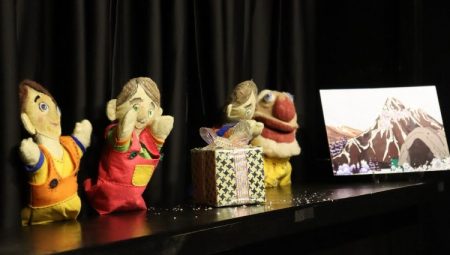 ‘Gülümse Çocuk Tiyatrosu’ çocuklarla buluşuyor