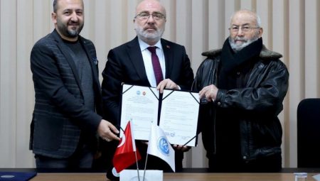 Kayseri’de eğitim üzerine çifte protokol