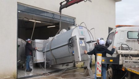 Kocaeli Büyükşehir’den yüzde 50 hibeli soğuk süt tankı