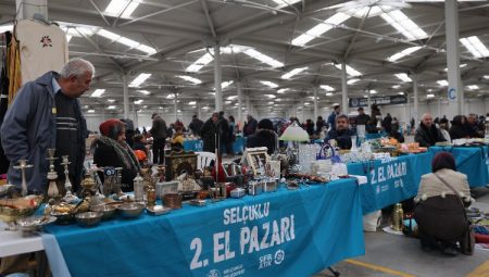 Konya Selçuklu’da 2. El Pazarı’na yoğun ilgi