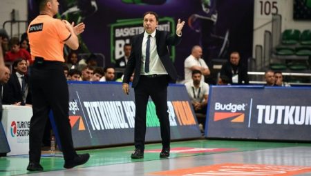 Orhun Ene: ‘Bu pozitif enerjiyi SIG Strasbourg maçına da yansıtmak istiyoruz’