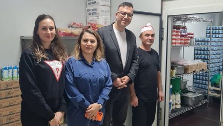 Rotary Kulübü’nden İzmit Belediyesi Aşevi’ne destek
