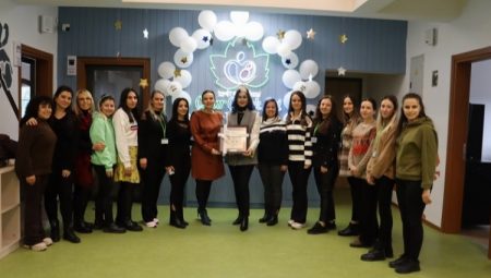 Çınar Çocuk Evleri’nin öğretmenleri eğitimlerle kendilerini geliştiriyor