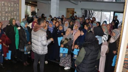 Demircili kadınlar Manisa merkezde ağırlandı