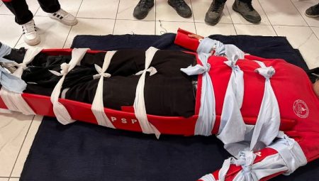 Kocaeli’de geleceğin itfaiyecileri eğitiliyor