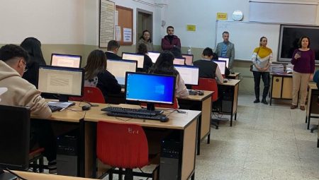 Manisalı öğrenciler klavyelerini konuşturdu