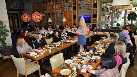 Melek Kadınlar’dan renkli buluşma