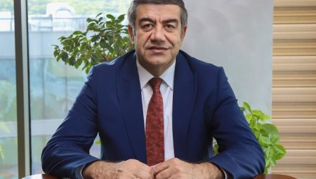 Dünya eğitimde teknoloji yarışında