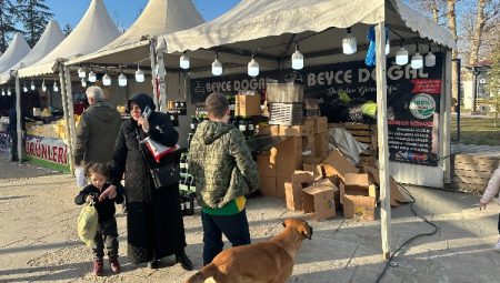 Düzce’de yöresel ürün çadırı tartışması