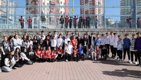 Kayseri Talas şampiyonları ağırladı