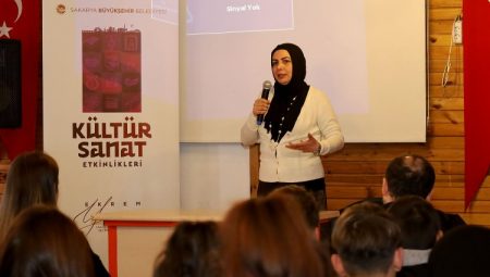 Şubat ayı kültür takvimi Arzu Özdemir ile başladı