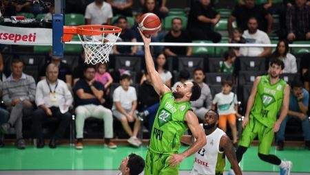 Tofaş ligde Manisa Büyükşehir Belediyespor’a konuk oluyor