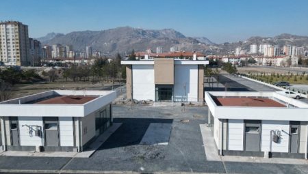 Yeniköy Mahallesi’ndeki sağlık ocağı açılış için gün sayıyor
