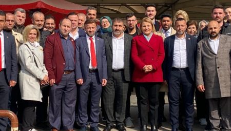 Başkan Hürriyet: ‘Pazarcı esnafı başımızın tacıdır’