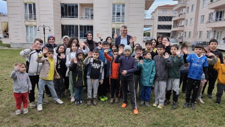 Başkan Sezer, “En güzel hizmet, gönüllere girmek”