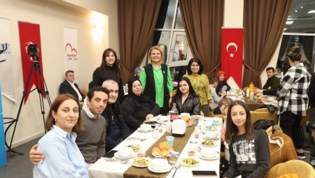 Hürriyet: Sınav hazırlıklarında çocuklarımızın yanında olmaya devam edeceğiz
