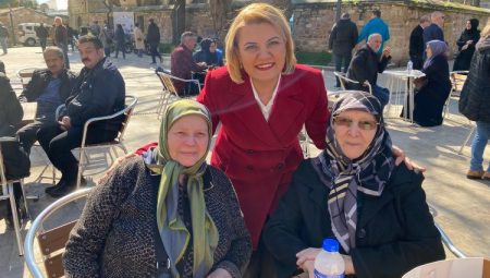 İzmitliler Başkan Hürriyet’e teşekkür etti