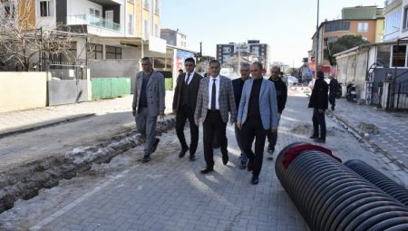 Manisa’da yağmursuyu hattı çalışmaları yerinde inceledi