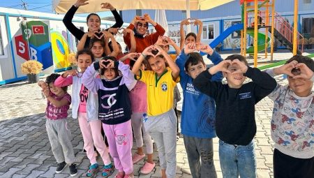 Uludağ Enerji Hatay’da umut ışığı olmaya devam ediyor
