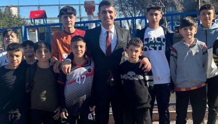 ‘Tüccar belediyeden sosyal belediyeciliğe geçişi sağlayacağız’