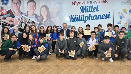 Bursa’nın kitap kurtları ödüllendirildi