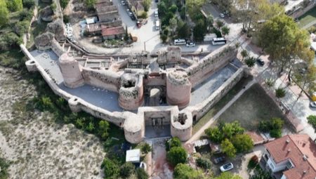 Bursa'nın 1800 yıllık eseri turizme kazandırıldı