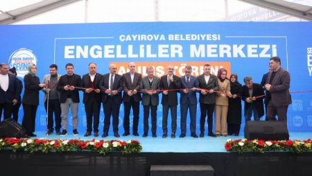 Çayırova Belediyesi Engelliler Merkezi hizmete açıldı