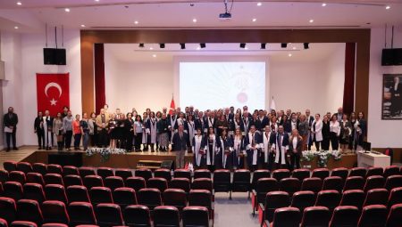 DEÜ Tıp Fakültesi’nin 46. yıl gururu