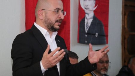 Hüseyin Nizamoğlu: “Seçimİ halk hareketi kazanıyor”