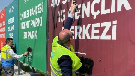 İYİ Parti’den Bursa’da sprey boyalı protesto