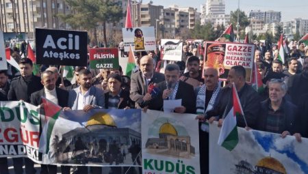 Mardin’de İsrail’in Gazze’ye saldırıları protesto edildi