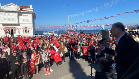 Mudanya'da Dalgıç'tan nokta mitingleri