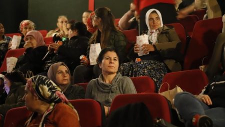 Muğlalı kadınların sinema keyfi