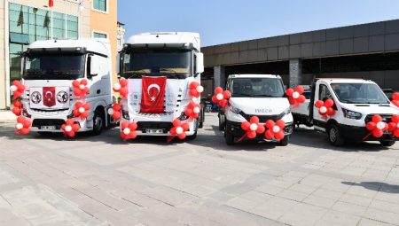 Mustafakemalpaşa’ya kazandırılan araçlar teslim alındı