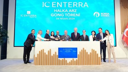 Borsa İstanbul’da gong “IC Enterra Yenilenebilir Enerji” için çaldı