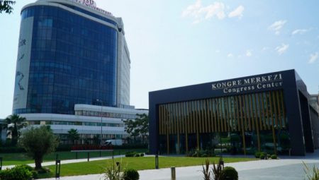 İSÜ vakıf üniveristesinde ilk sırada