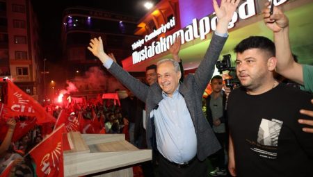 Şükrü Erdem: Mustafakemalpaşa’nın sesi Ankara’da duyulacak
