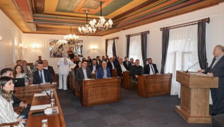 Nevşehir Belediye Meclisi toplandı
