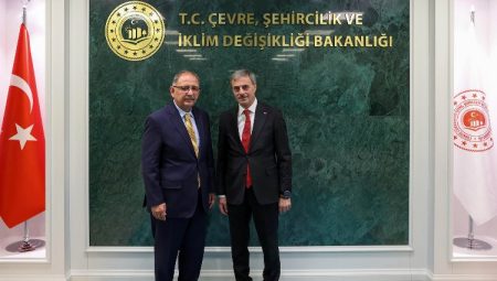 Sakarya heyeti Bakan Özhaseki ile Sakarya’yı konuştu