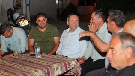 Ayvalık’ın köylerinde Başkan Ergin’e sıcak karşılama