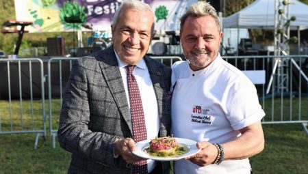 Bursa’da enginarlı tatlılar festivale damga vurdu
