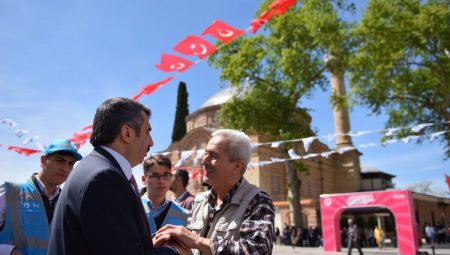 Bursa’yı Erguvan bayramı heyecanı sardı