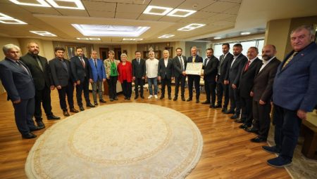 Büyükakın: "Ortak aklın kente katacağı değeri biliyoruz"