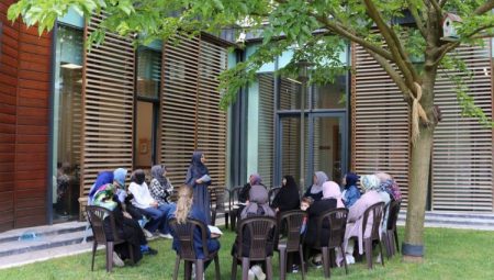 Sakarya’da “Aile Mektebi” eğitimleri büyük ilgi görüyor